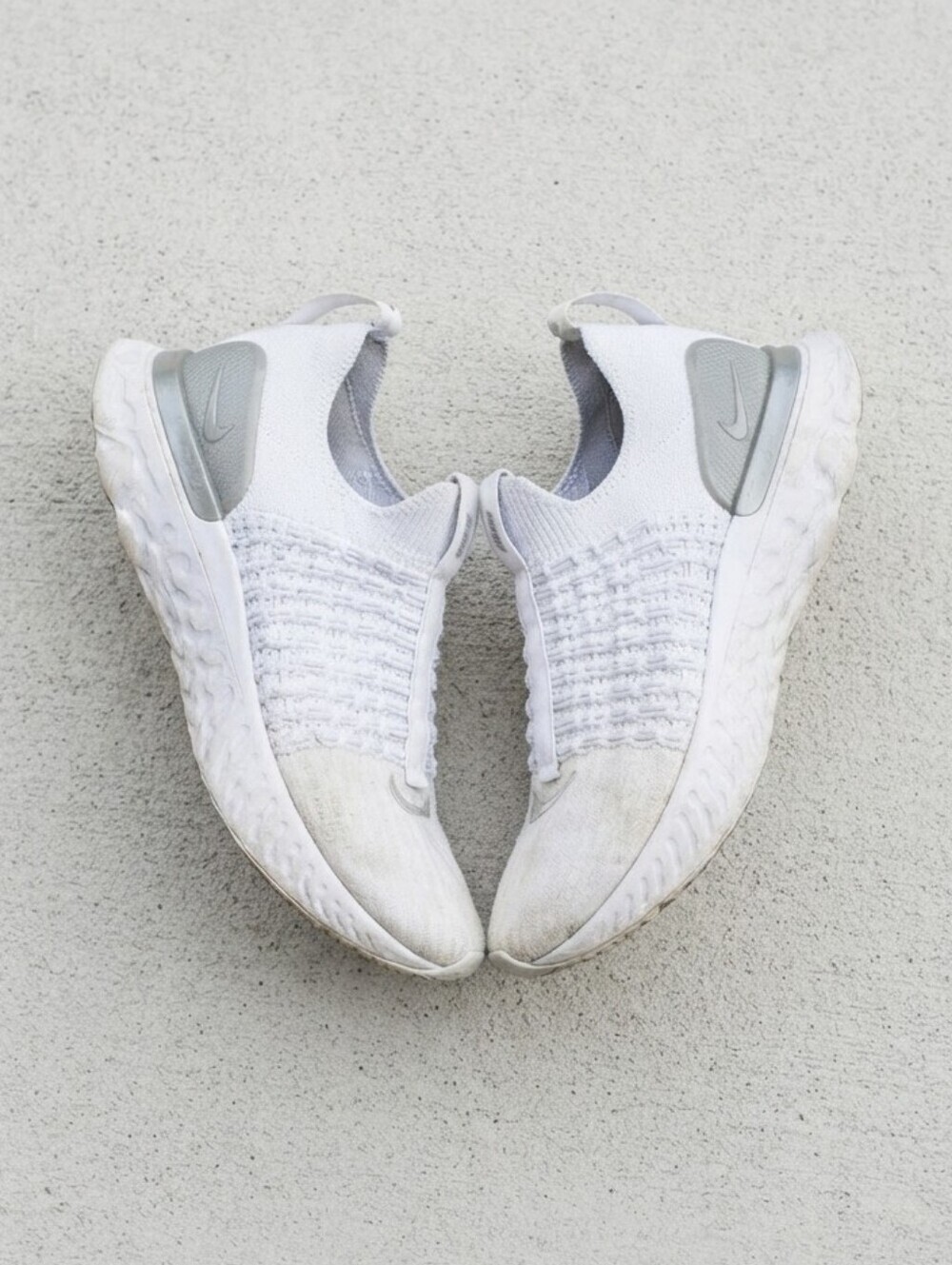 Nike React Phantom Run Flyknit 2 White Grey Women's Size 8 Running Shoes - Picture 11 of 17
